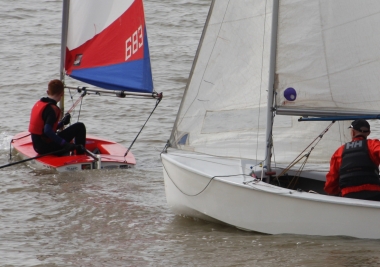 Finley Taylor heads out to the start Line, followed by Paul Jackson