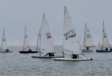 Start of Sunday's second race