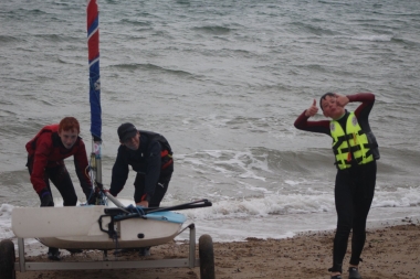 Finley and Adam put the Topper away, whilst Morgan gives the first day the thumbs-up