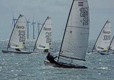 Simon Clarke heads out to sea and defies the rest of the fleet