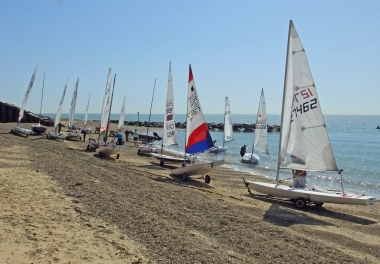 Dinghies on the beach prior to the third race in the Class Points Series