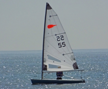 Keith Lamdin takes the honours in the Comet class