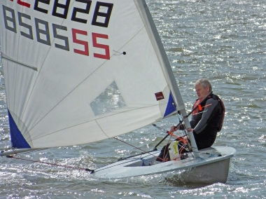 Paul Stanton taking his Laser to victory in the Class Points series