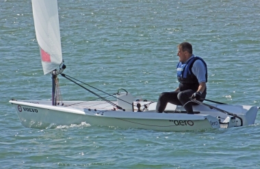 Ken Potts takes an early lead