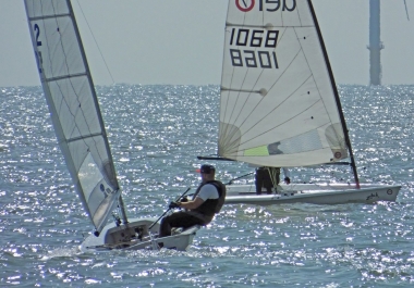 Michael Gutteridge's Solo heads out to Paul Jackson's RS Aero
