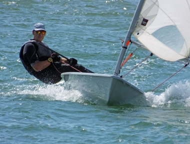 Tim Dye takes his Laser into third place