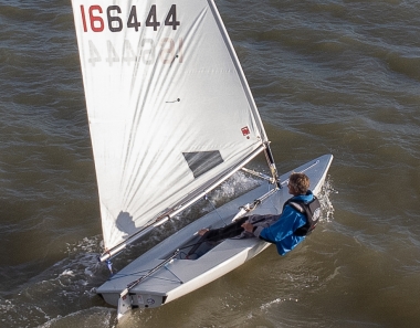 Jono Dunnett winning the Bill Clarke Shield race