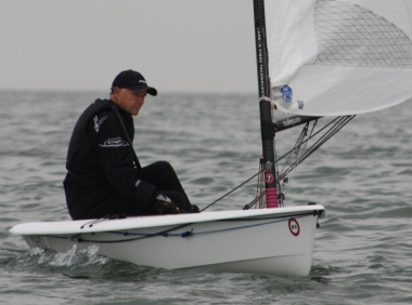 John Tappenden leading the fleet for the first lap, in his RS Aero