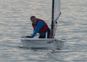 Dave Ingle determined to keep his RS Aero moving despite the lack of wind